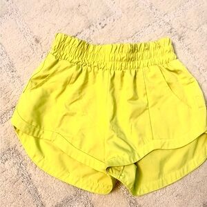 Five Dancewear YELLOW shorts girls YXL